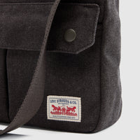 LEVI'S® MEN'S JUDAH SLING BAG - GREY