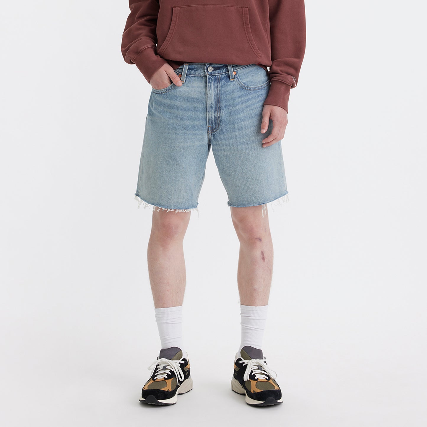 LEVI'S® MEN'S 468 LOOSE SHORTS - LIGHT INDIGO - WORN IN