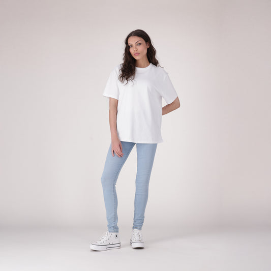 LEVI'S® WOMEN'S 720 HIGH-RISE SUPER SKINNY JEANS - LIGHT INDIGO - WORN IN