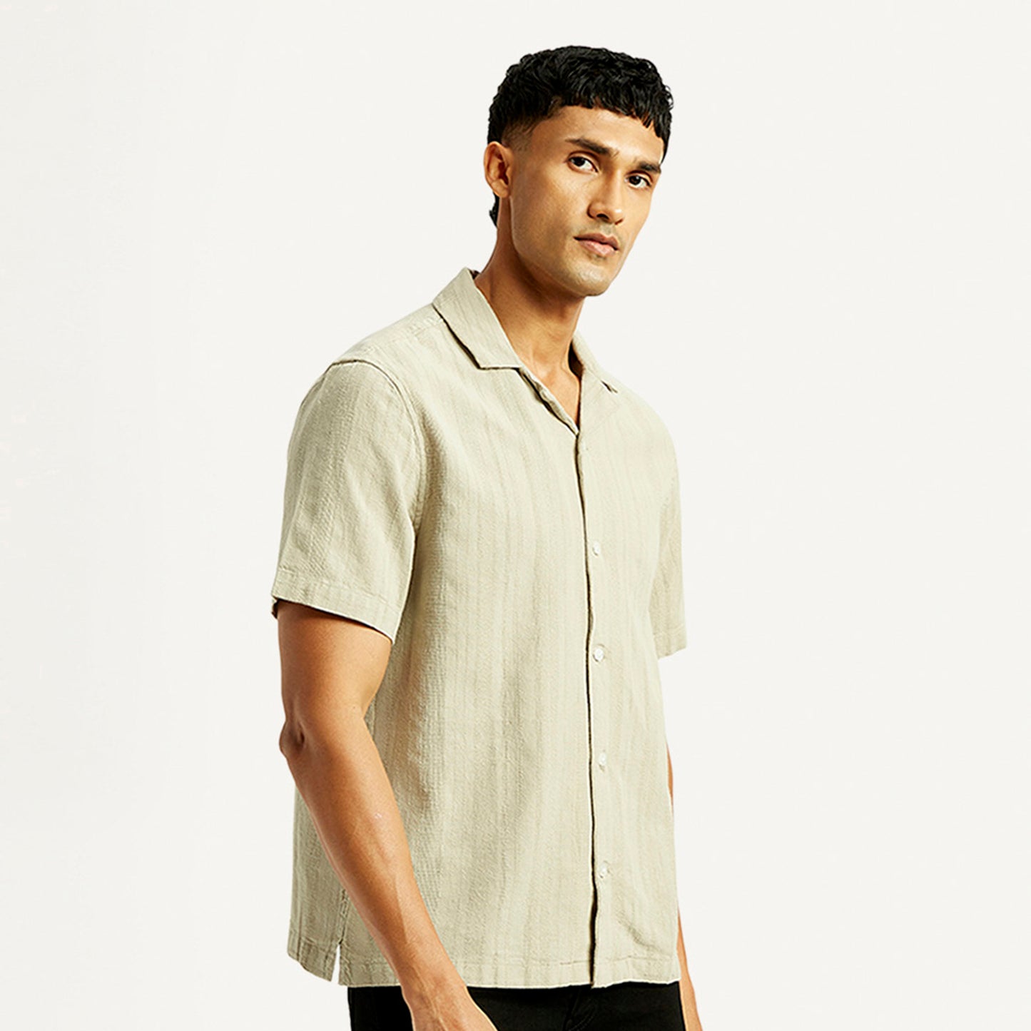 LEVI'S MEN SELF DESIGN SLIM FIT POLO T-SHIRST