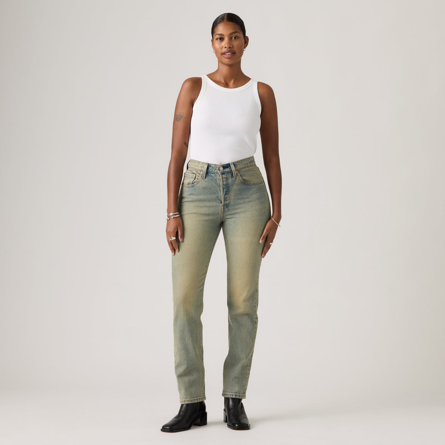 LEVI'S® WOMEN'S 501® ORIGINAL JEANS - MED INDIGO - WORN IN