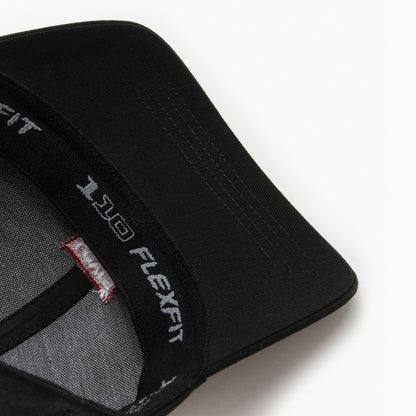 LEVI'S® HOUSEMARK FLEXFIT® CAP - BLACK