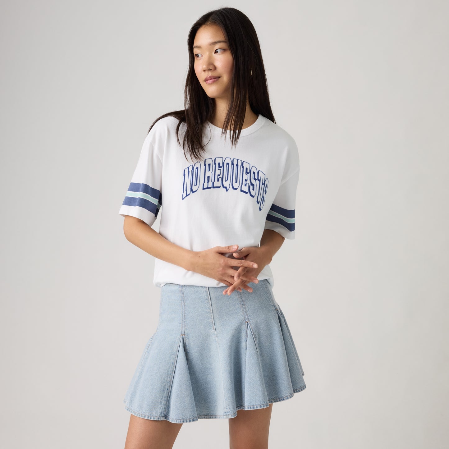 LEVI'S® WOMEN'S GRAPHIC TABOR T-SHIRT - WHITE