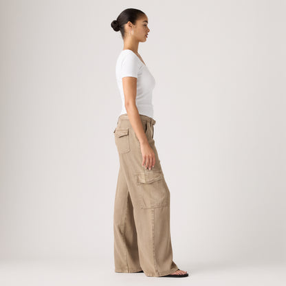 LEVI'S® WOMEN'S BAGGY DAD CARGOS - BROWN