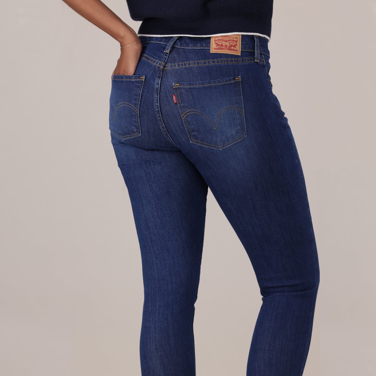 LEVI'S® WOMEN'S CURVY SUPER SKINNY  - DARK INDIGO - WORN IN