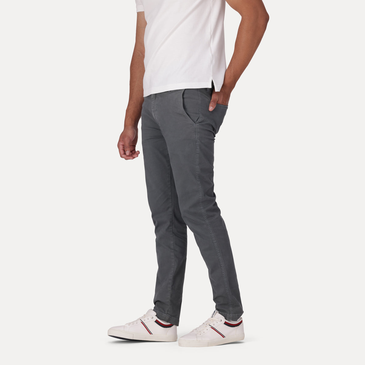 LEVI'S® MEN'S XX CHINO STANDARD TAPER - GREY