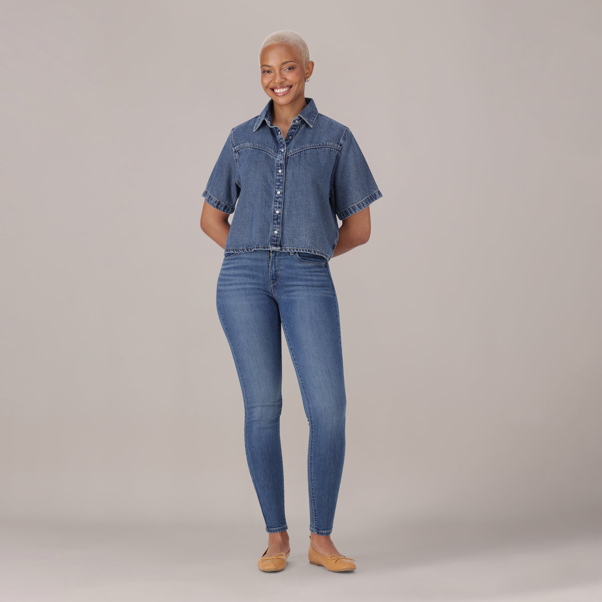 LEVI'S® WOMEN'S CURVY SUPER SKINNY  - MED INDIGO - FLAT FINISH