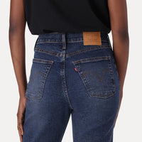 LEVI'S® WOMEN'S WEDGIE STRAIGHT JEANS - MED INDIGO - WORN IN