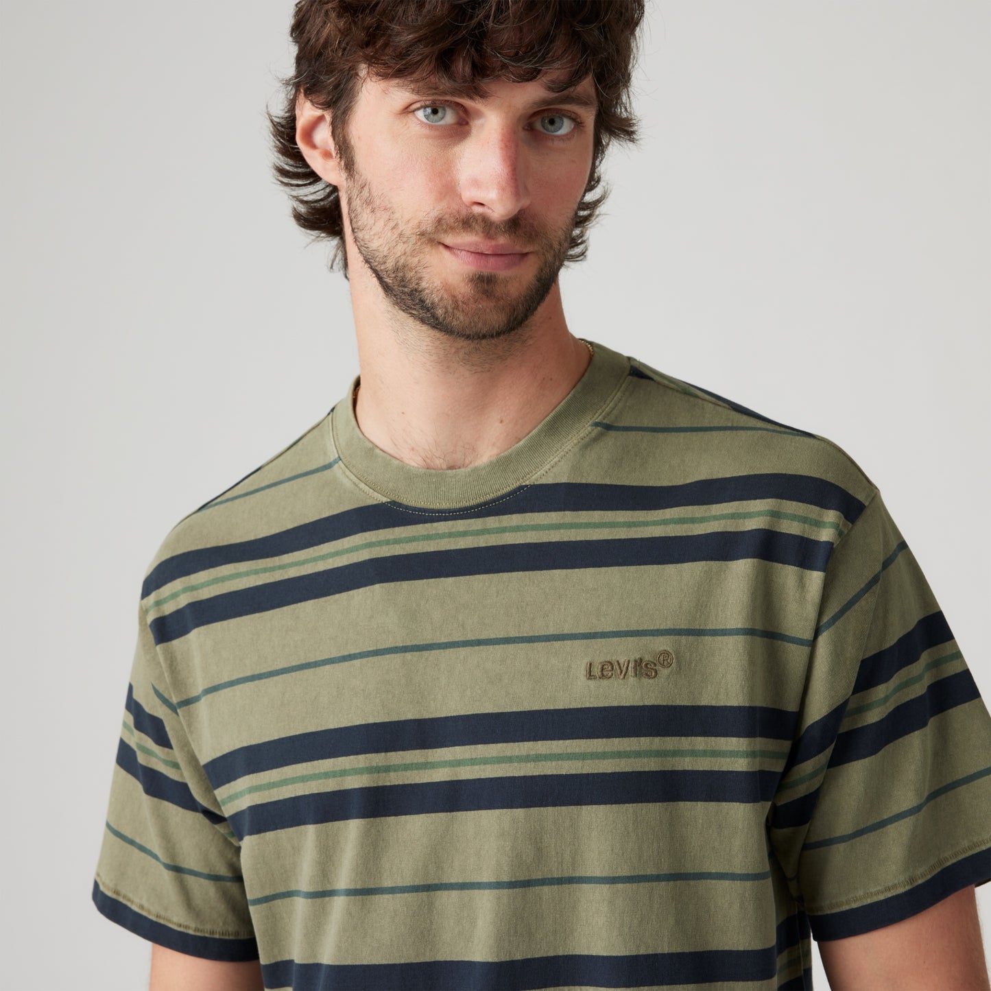 LEVI'S® MEN'S RED TAB™ VINTAGE T-SHIRT - MULTI COLOUR