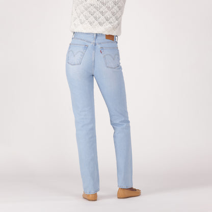 LEVI'S® WOMEN'S 501® ORIGINAL JEANS - MED INDIGO - WORN IN