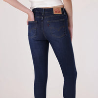 LEVI’S® WOMEN'S 721 HIGH-RISE SKINNY JEANS - DARK INDIGO WORN IN