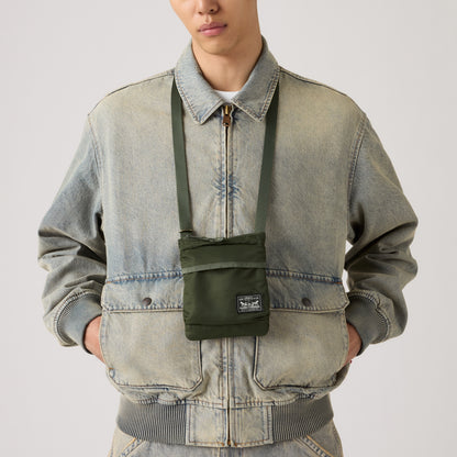 LEVI'S® MEN'S MISSION BAY CROSSBODY POUCH - GREEN