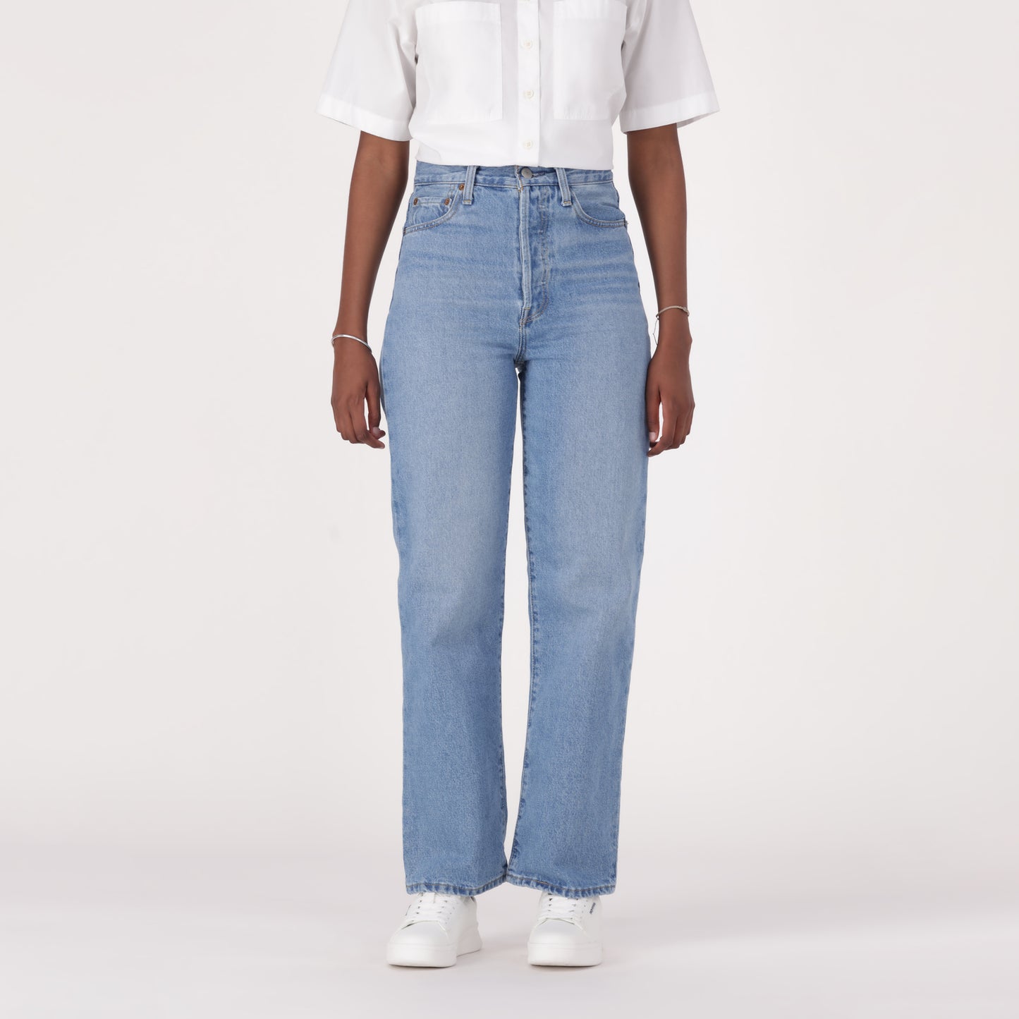 LEVI'S® WOMEN'S RIBCAGE STRAIGHT ANKLE JEANS - MED INDIGO - WORN IN