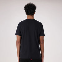 LEVI'S® MEN'S CLASSIC POCKET T-SHIRT - BLACK