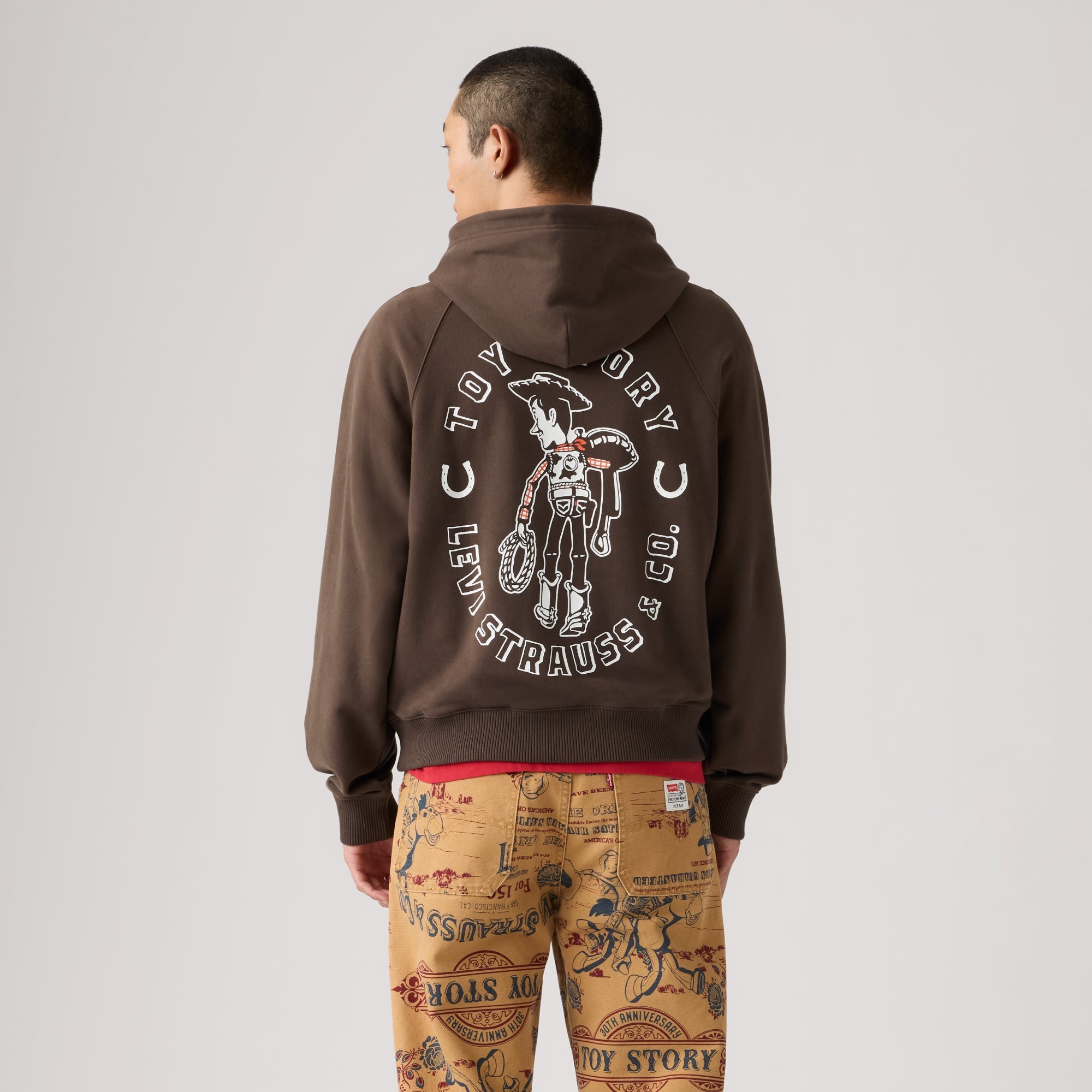 LEVI’S x TOY STORY パーカー XLサイズ LEVI'S® X TOY STORY MEN'S HOODIE - MULTI COLOUR