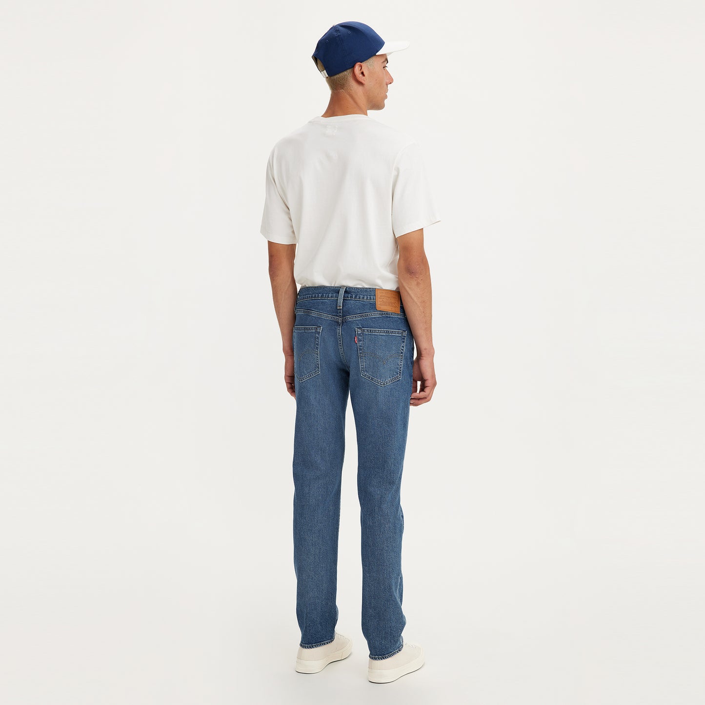 LEVI'S® MEN'S 511™ SLIM SELVEDGE JEANS - MEDIUM WASH