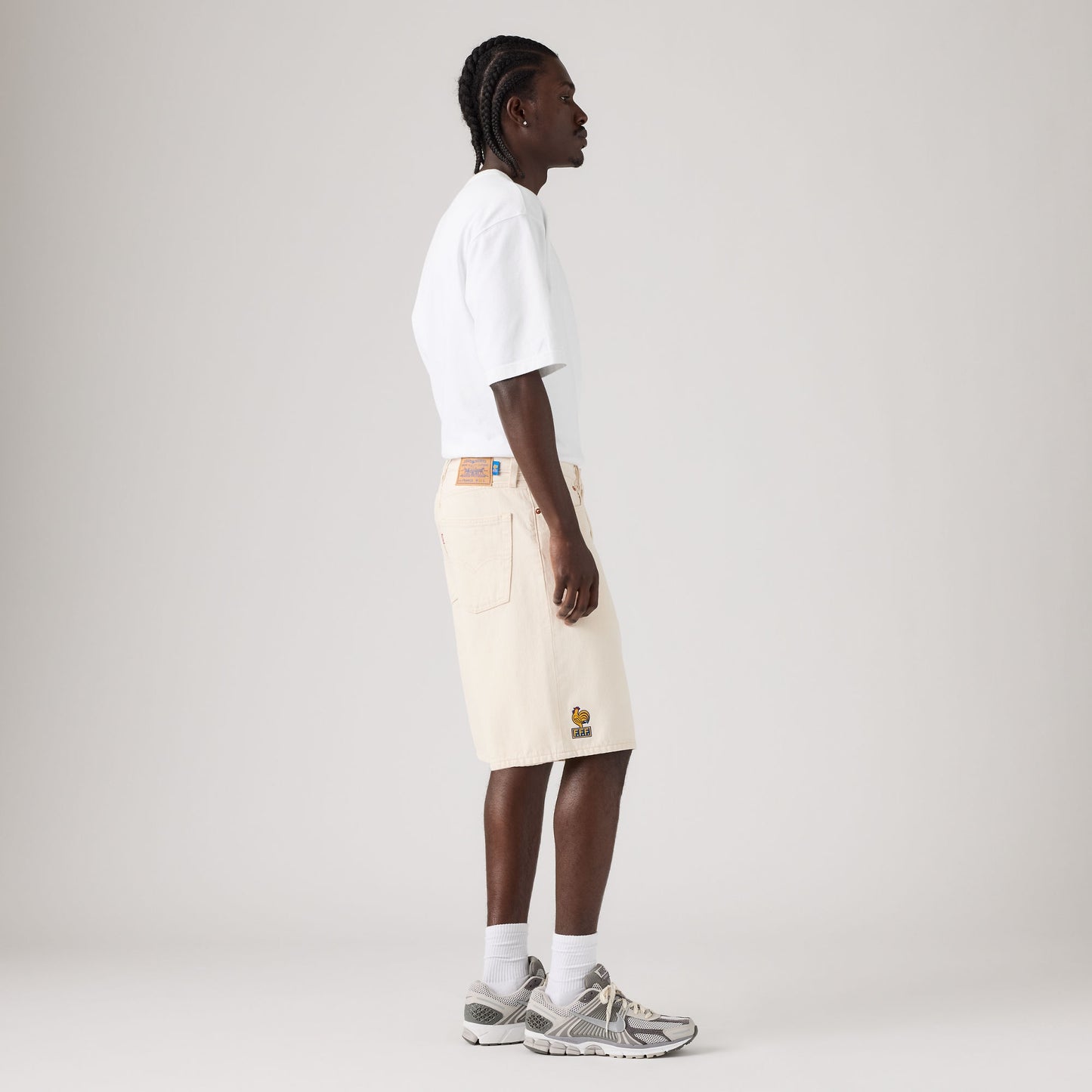 LEVI'S® FRANCE FOOTBALL 478 BAGGY SHORTS - LIGHT INDIGO - WORN IN