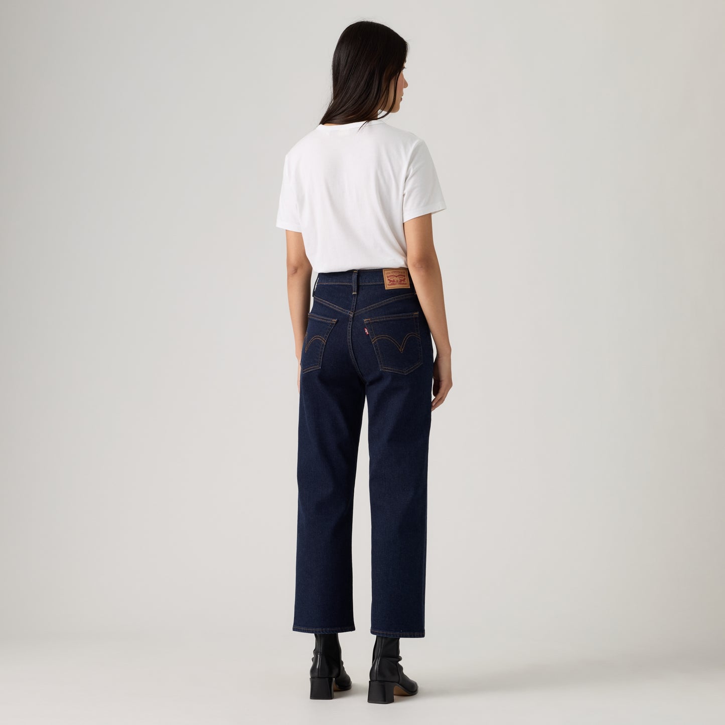 LEVI'S® WOMEN'S RIBCAGE STRAIGHT ANKLE JEANS - BLACK