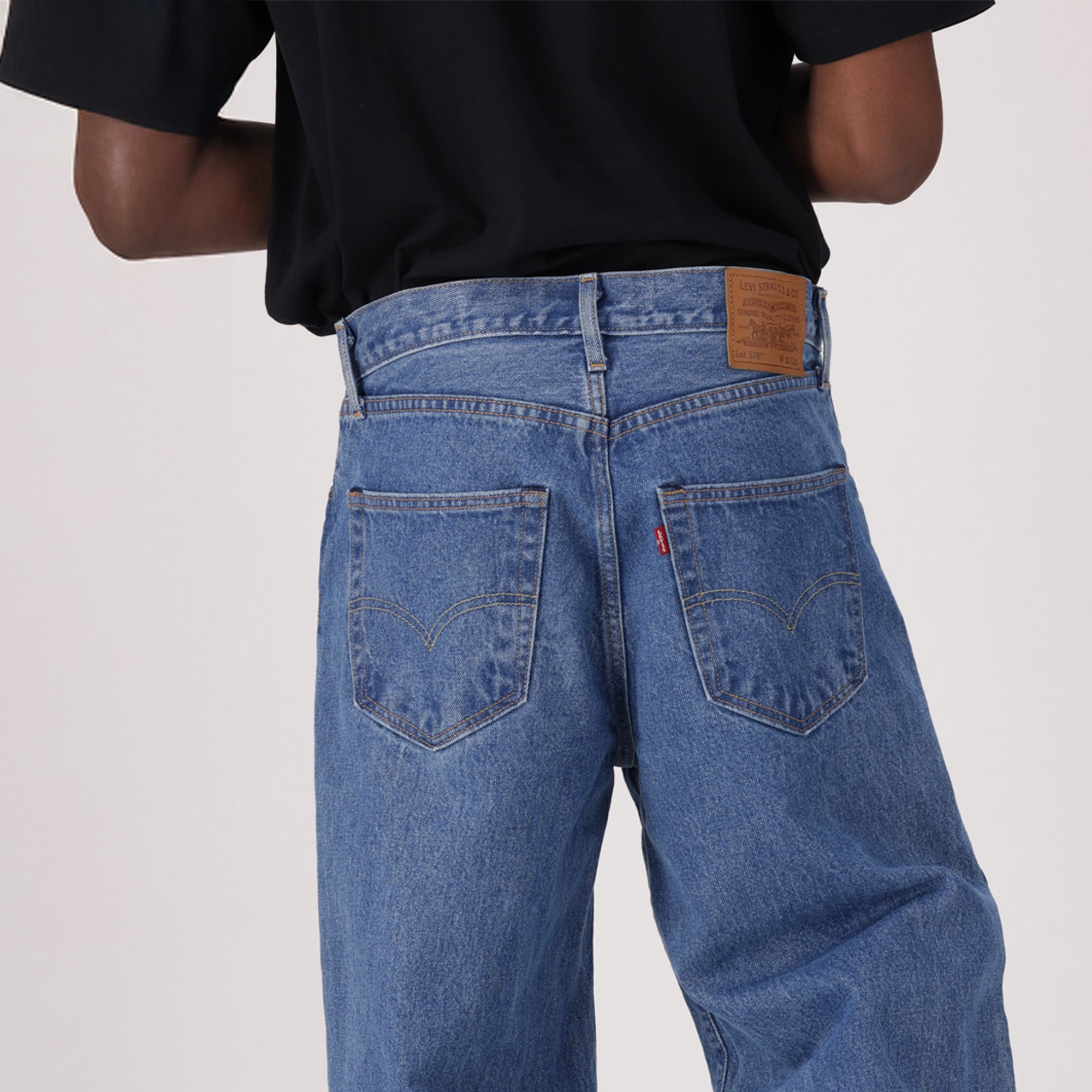 LEVI'S® MEN'S 578™ BAGGY JEANS - MED INDIGO - WORN IN