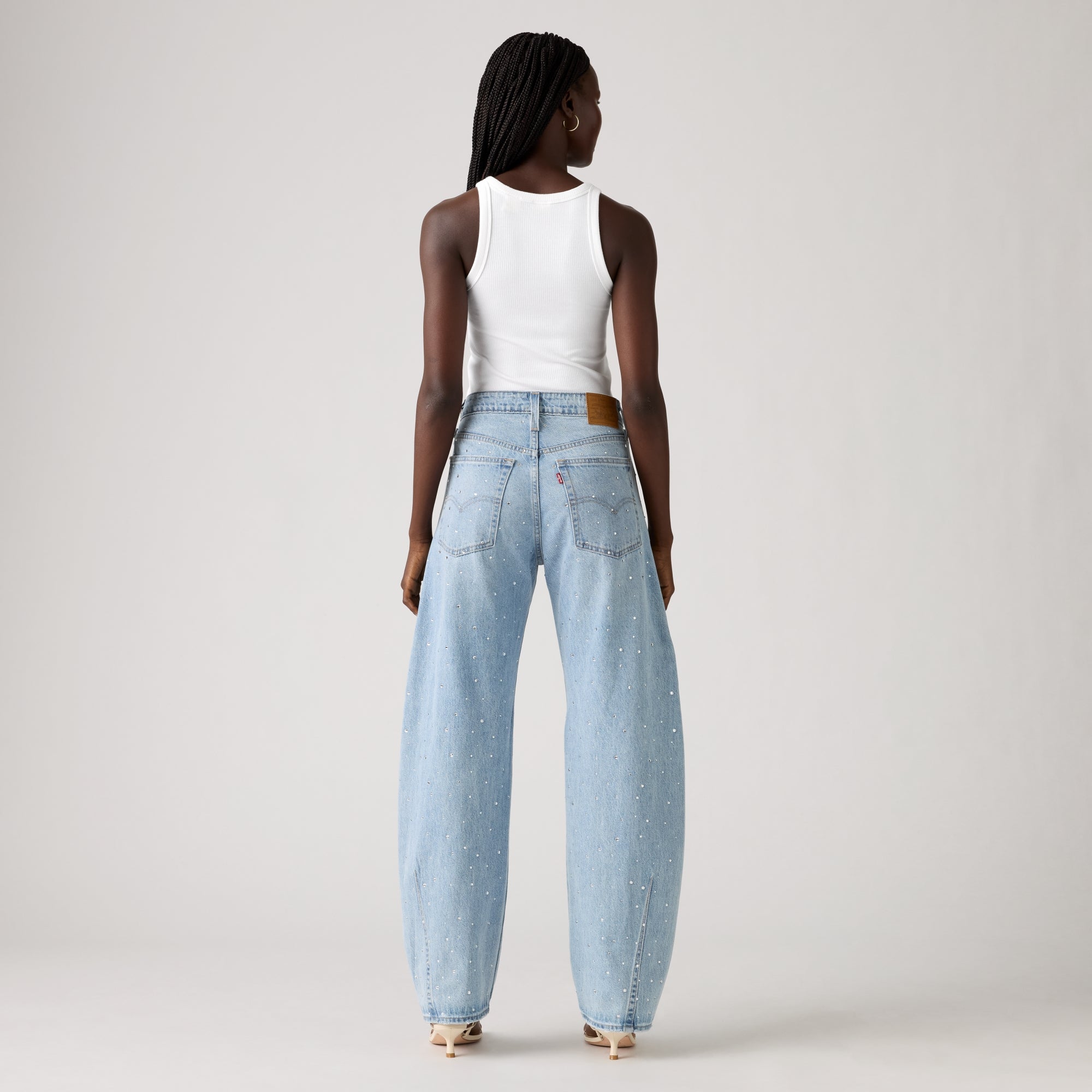 LEVI'S® WOMEN'S BAGGY DAD BARREL JEANS - MED INDIGO - WORN IN