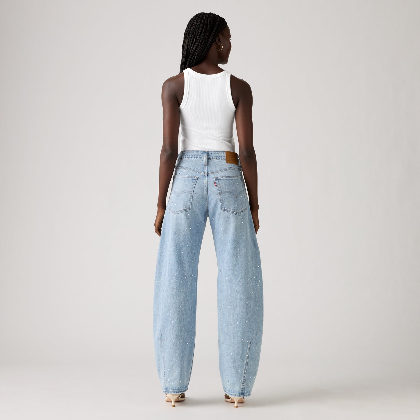 LEVI'S® WOMEN'S BAGGY DAD BARREL JEANS - MED INDIGO - WORN IN