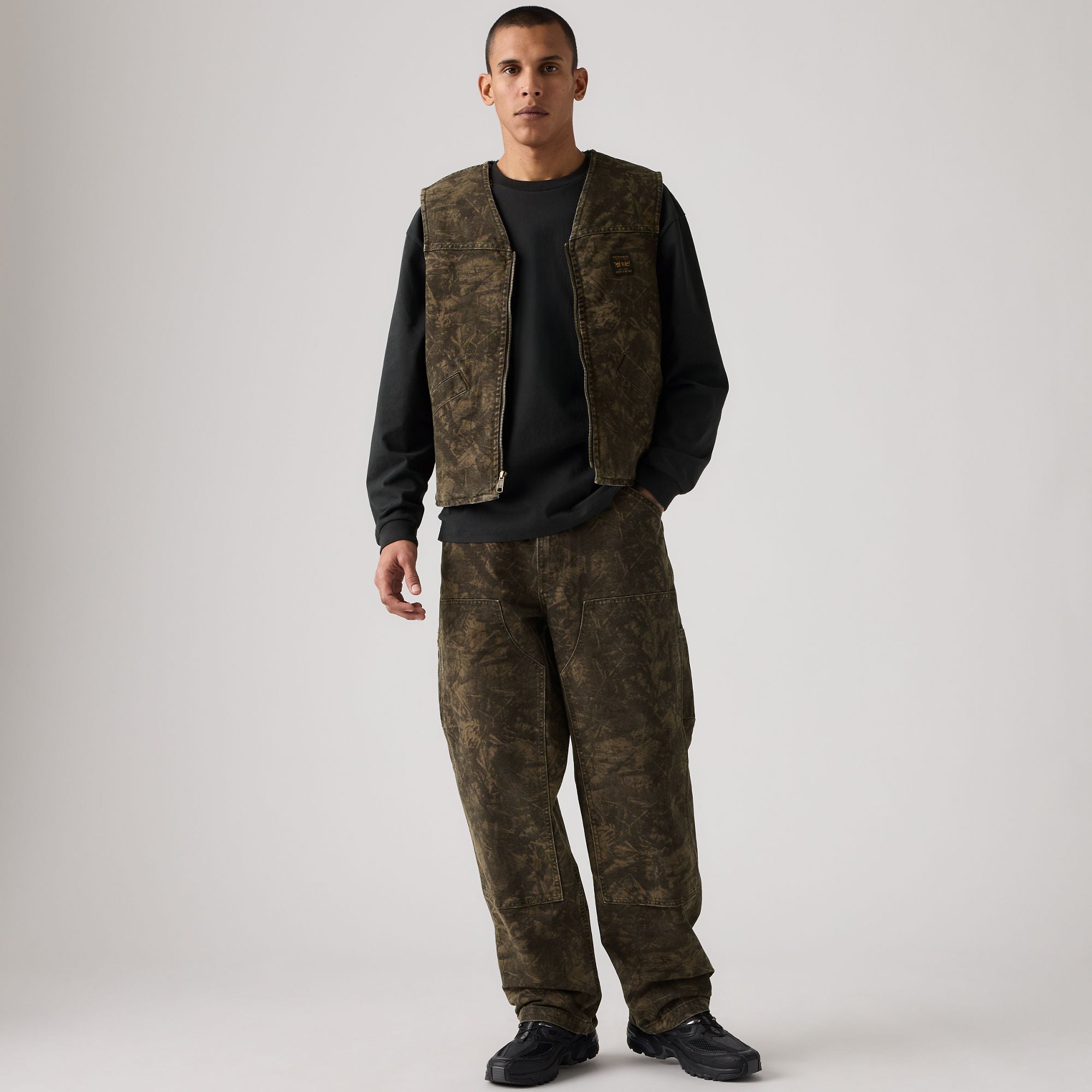 LEVI'S® MEN'S 568™ LOOSE STRAIGHT DOUBLE-KNEE CARPENTER - GREEN