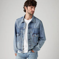 LEVI'S® MEN'S TYPE II TRUCKER JACKET - MED INDIGO - WORN IN