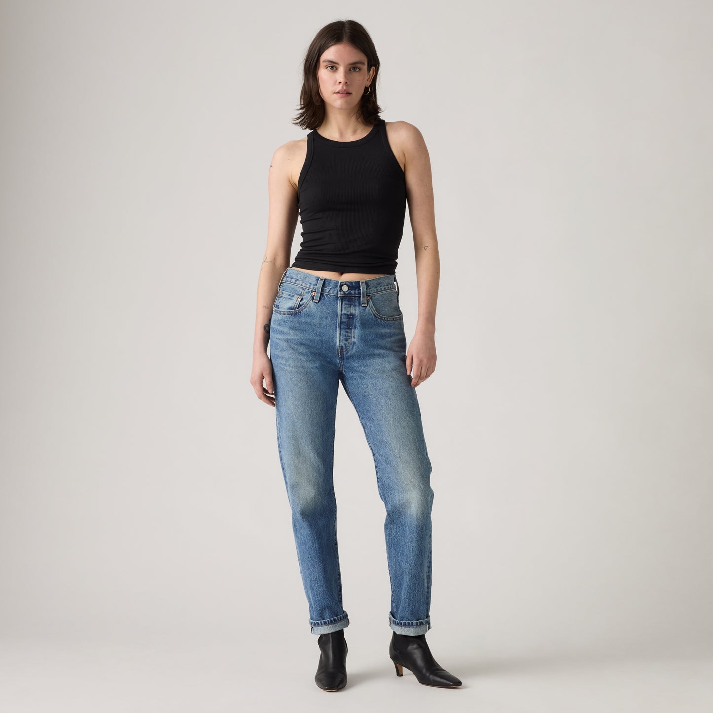 LEVI'S® WOMEN'S 501® ORIGINAL JEANS - MED INDIGO - WORN IN