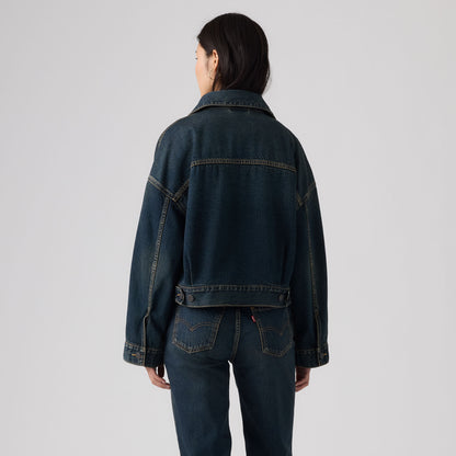 LEVI'S® WOMEN'S LOOSE CROP TRUCKER JACKET - MED INDIGO - WORN IN