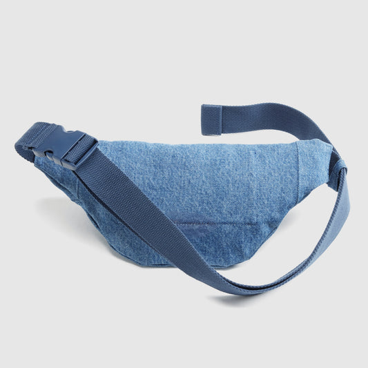 LEVI'S® MEN'S DUBOCE SLING BAG - BLUE
