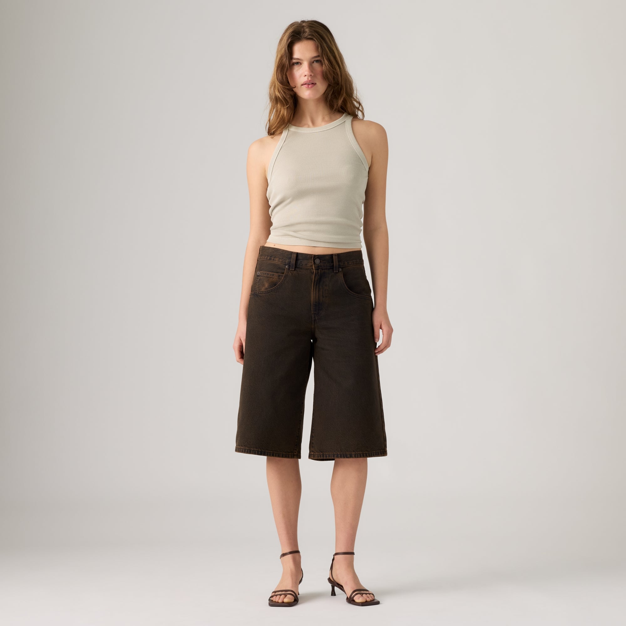 LEVI'S® WOMEN'S SUPER BAGGY JORTS - BROWN